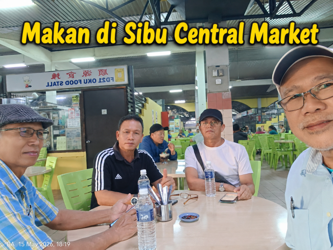 Dinner simple di Sibu Central Market